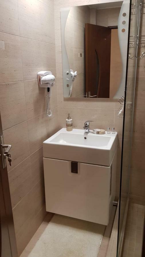 Cezara Apartment กาลาจิ ภายนอก รูปภาพ